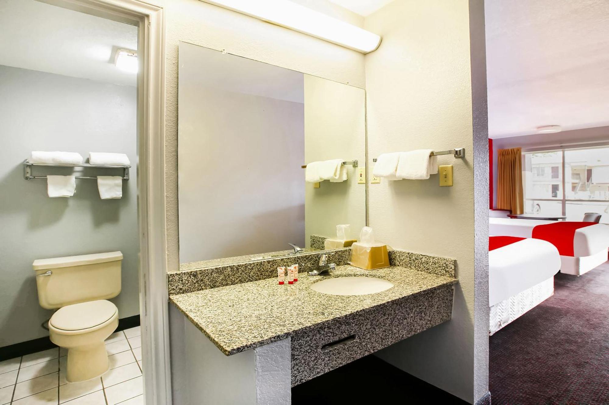 Oyo Hotel Texarkana North Heights Ar Hwy I-30 외부 사진