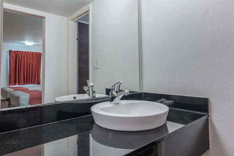 Oyo Hotel Texarkana North Heights Ar Hwy I-30 외부 사진